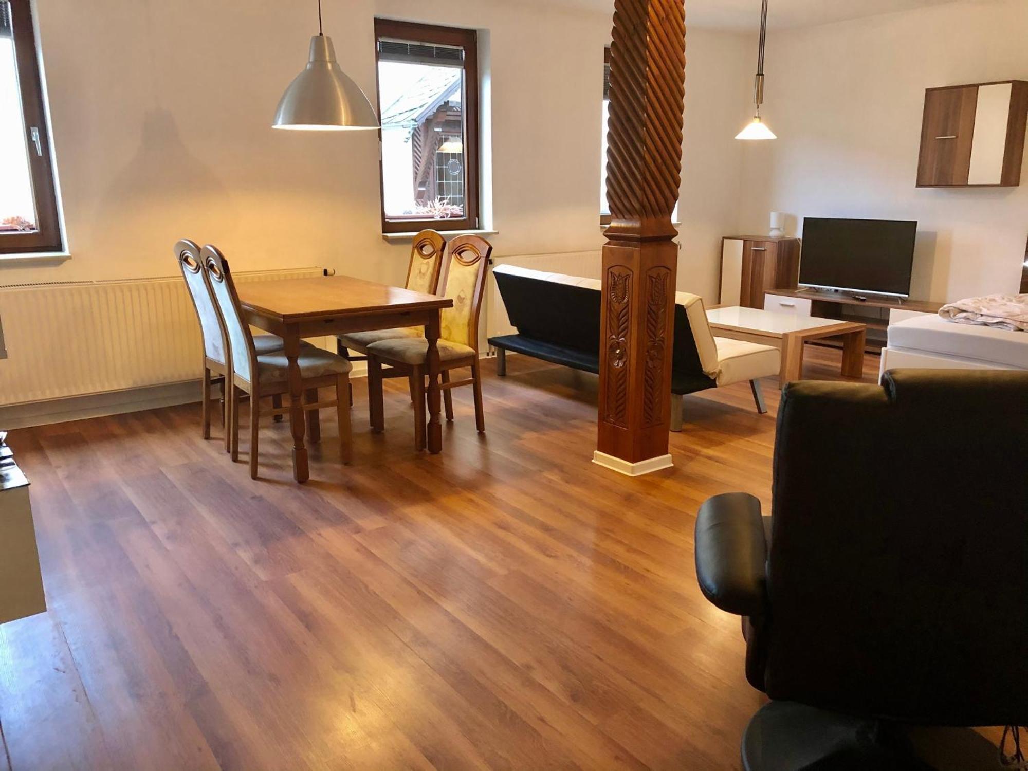 Ferienwohnung Familie Troeger Floh Exteriör bild